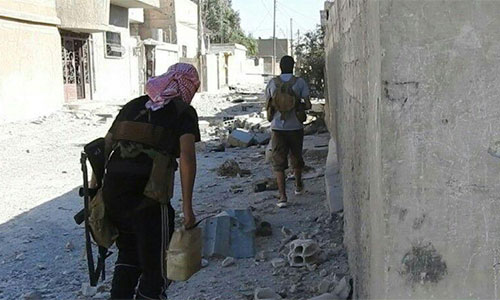 La coalición bombardea el este de Al Raqqa tras contraataque de Daesh